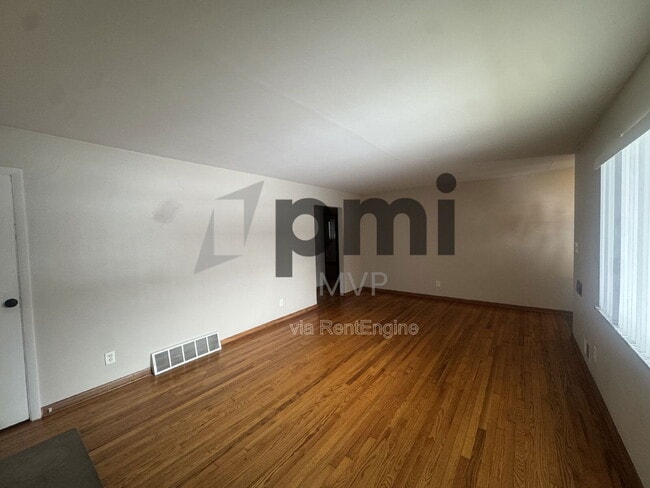 Building Photo - 312 Highfield Dr