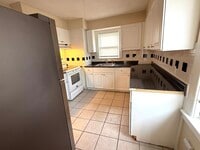 Building Photo - 182 Princeton Ave