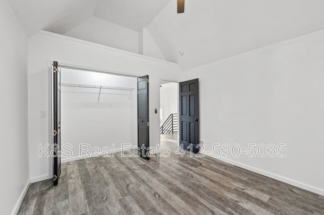 Building Photo - 762 S Margaretta St