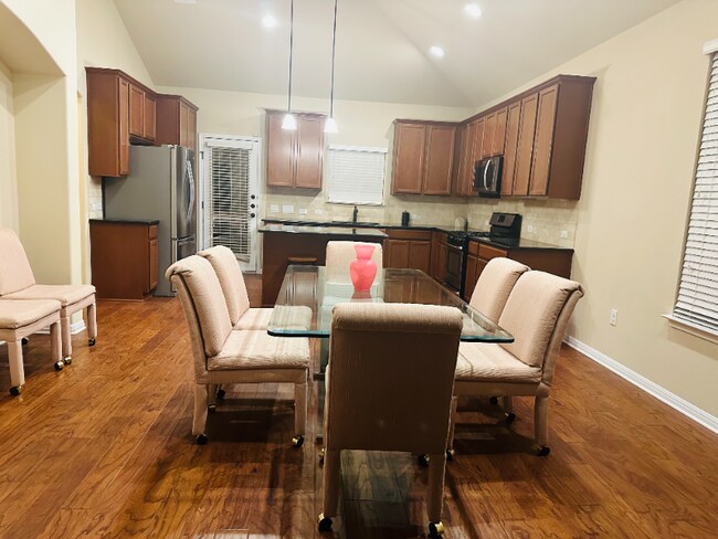 Building Photo - 16200 Cantania Cove