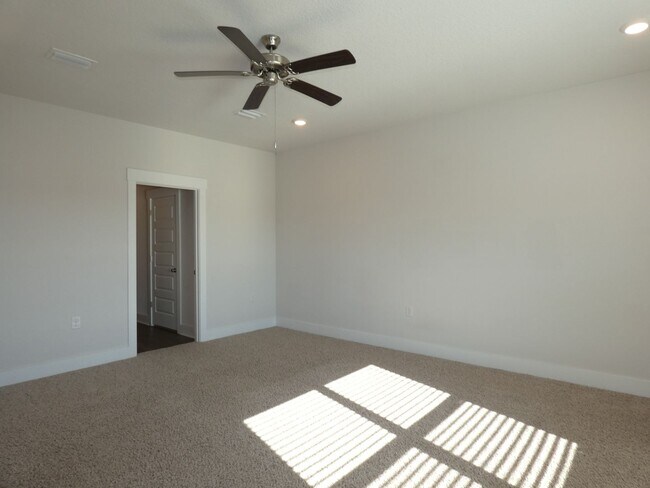 Building Photo - 4-Bedroom Craftsman-Style Home