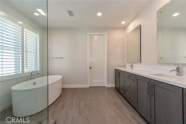 Building Photo - 121 Linda Vis