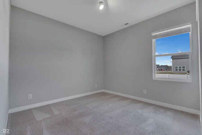 Building Photo - 76 Fernleaf Dr