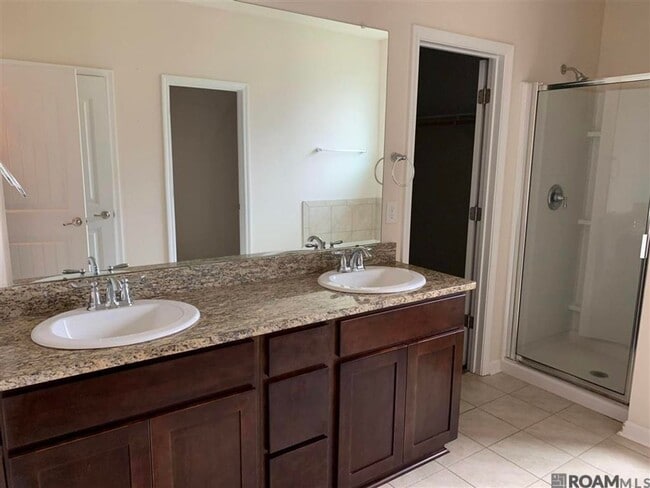 Building Photo - 17609 Eagles Perch Dr