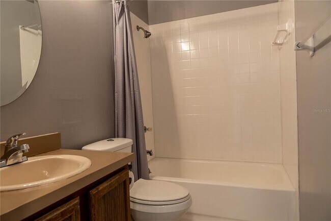 Building Photo - 8273 Cascade Oaks Dr