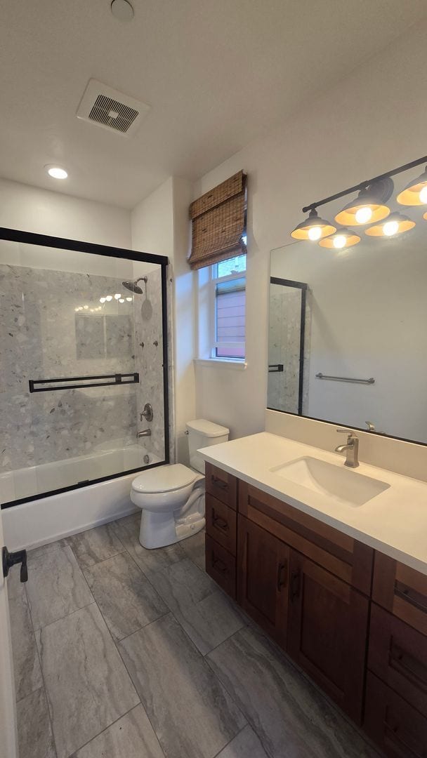 Building Photo - Newer 3-bedroom, two-story home located ju...