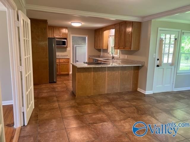 Building Photo - 713 Giles Dr NE
