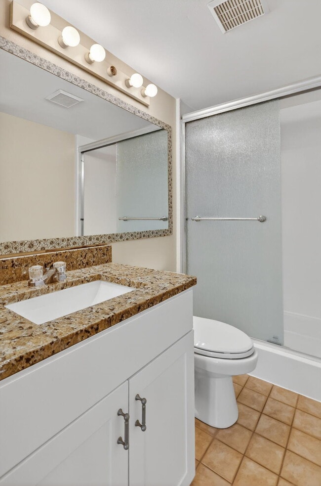 Building Photo - 624 Sea Pine Way