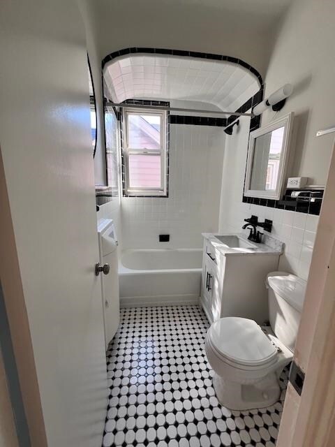 Building Photo - 292 HARRISON Ave