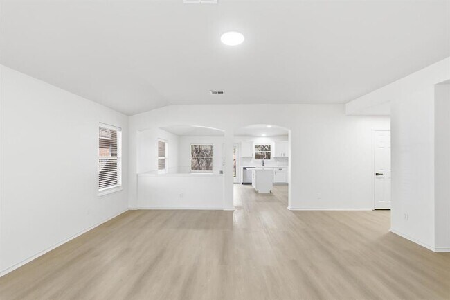 Building Photo - 3337 Cantera Way