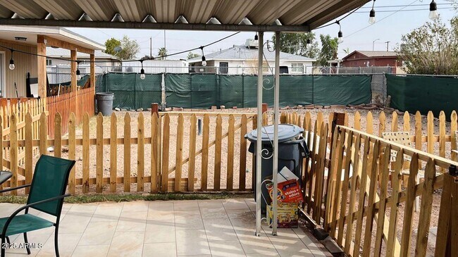 Building Photo - 11329 W Duluth Ave