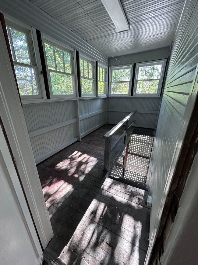 Building Photo - Albemarle/429-431