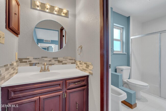 Building Photo - 6820 Villa Hermosa Dr