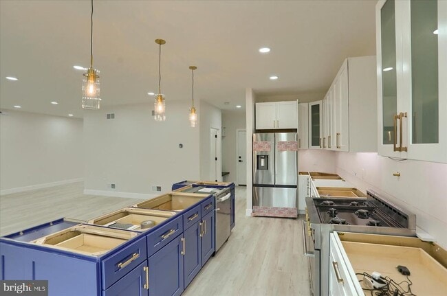 Building Photo - 51 Franklin Dr