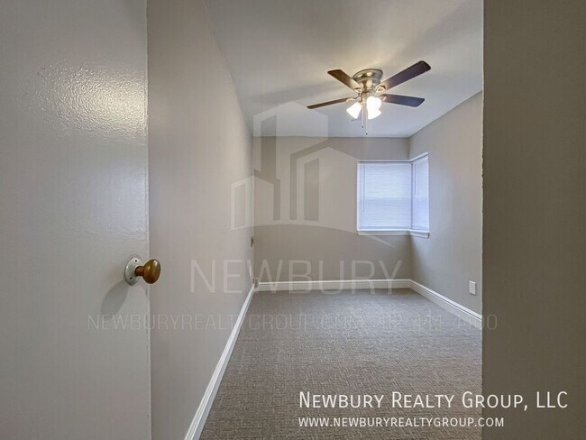 Building Photo - 319 San Juan Dr