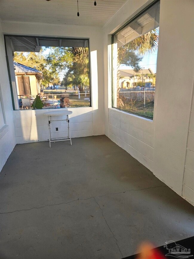 Building Photo - 3230 W Gonzalez St