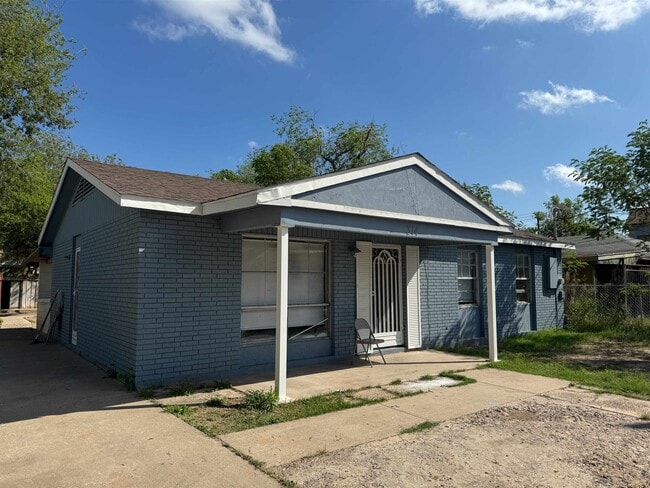 Primary Photo - 314 Farragut St