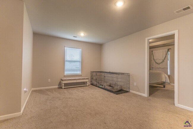 Building Photo - 202 Warhawk Dr