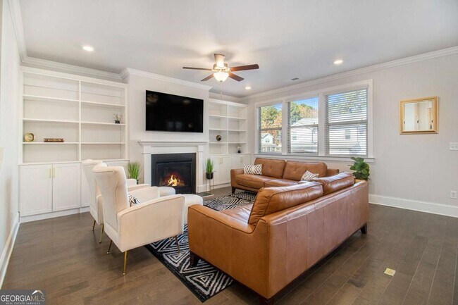 Building Photo - 603 Skye Ct