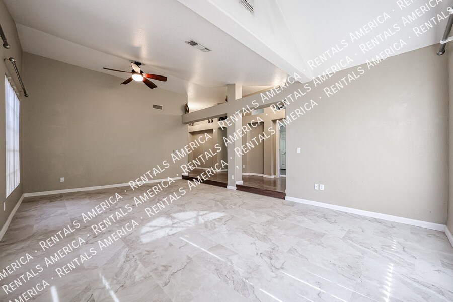 Building Photo - 1241 N Longmore St