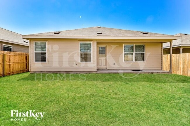 Building Photo - 4439 Meadowland Pl