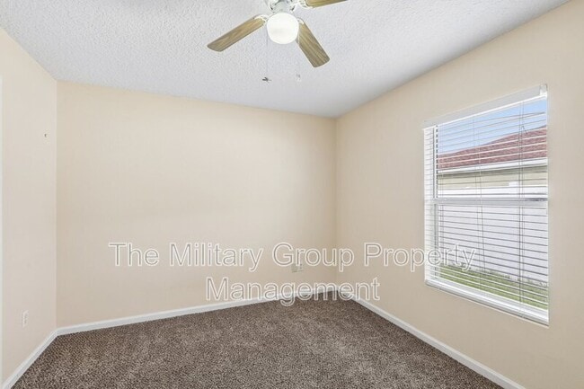 Building Photo - 12387 Anarania Dr