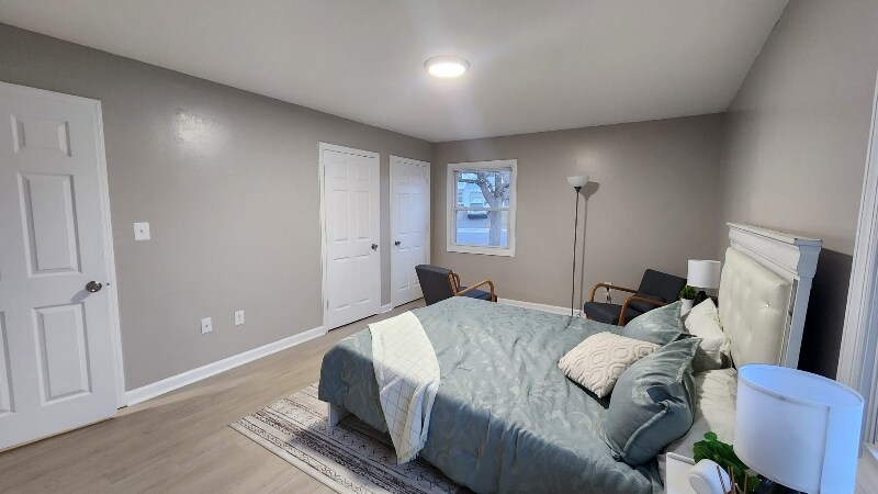 Building Photo - 2 Hazelwood Cir