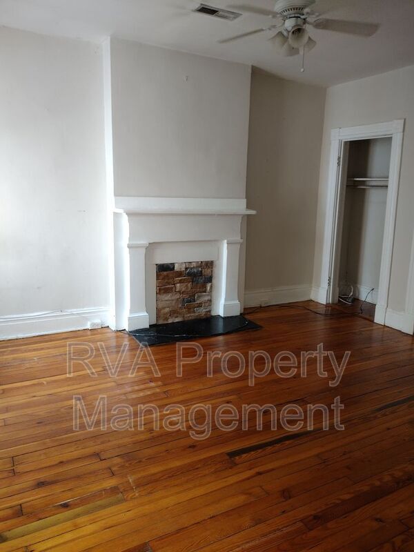 Building Photo - 518 W Clay St
