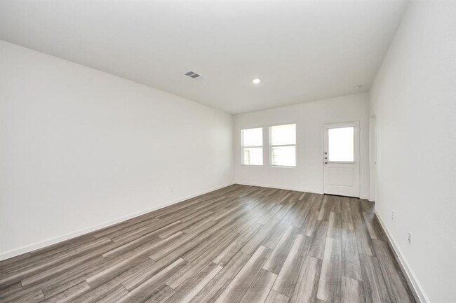 Building Photo - 10308 Tuscan Vly Dr