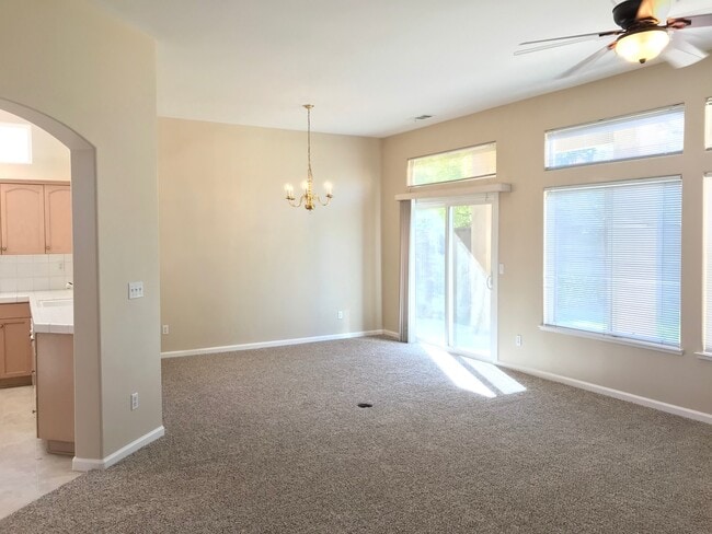 Building Photo - Single story located in a Gated Community!