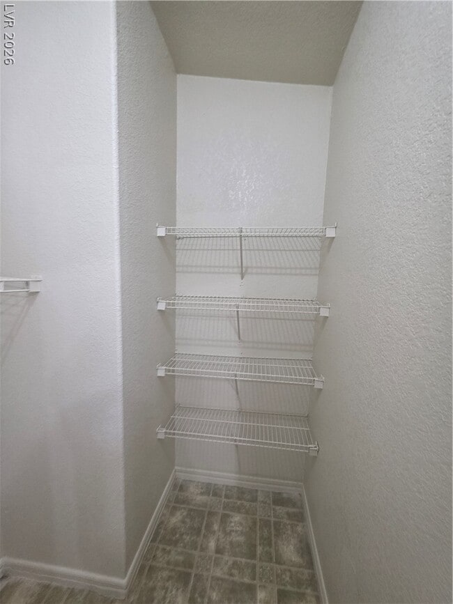 Building Photo - 3560 Estes Park Dr