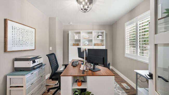 Building Photo - 4291 Campden Dr