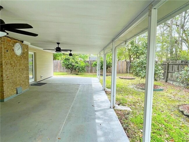 Building Photo - 101 Herwig Bluff Rd