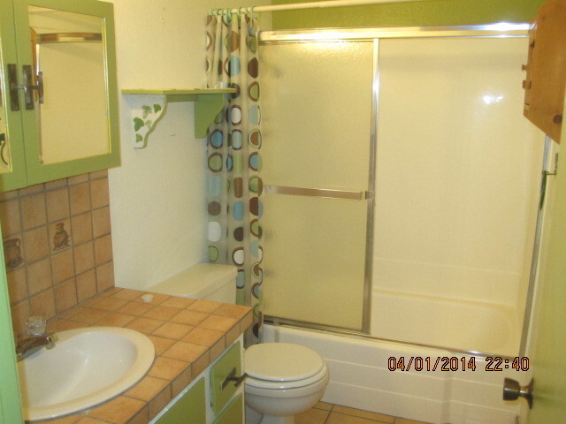 Building Photo - Langley Gardens Condo