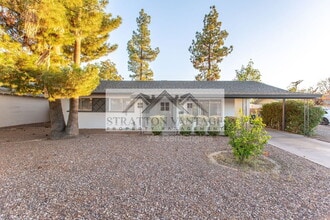 Building Photo - 111 E Manhatton Dr