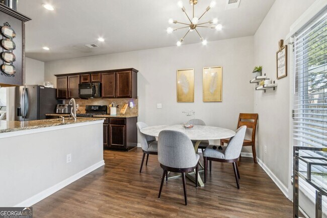 Building Photo - 151 Humphry Ct