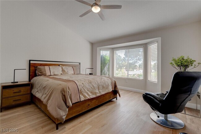 Building Photo - 3040 Hidden Treasure Dr