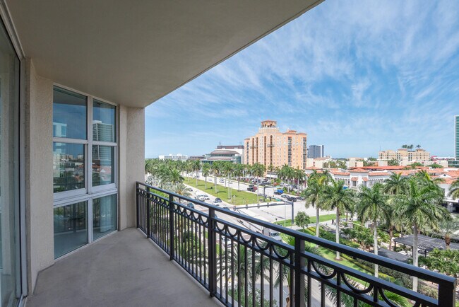 Building Photo - 550 Okeechobee Blvd