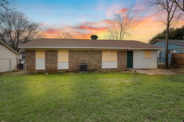 Building Photo - 315 Linkview Dr