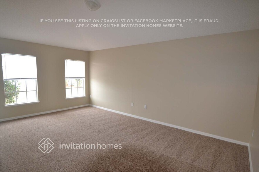 Building Photo - 571 Fort Smith Blvd