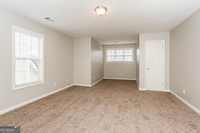 Building Photo - 4100 Springvale Way
