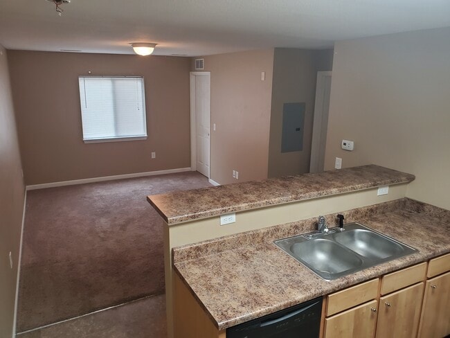 Building Photo - 158 Colorado St