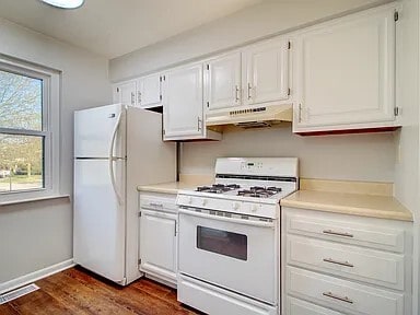 Building Photo - 150 Mosside Loop