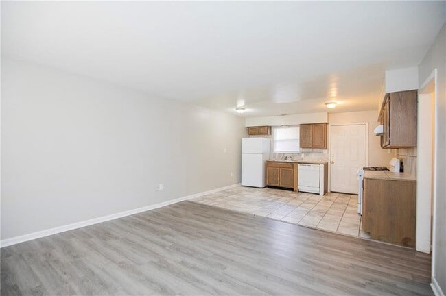 Building Photo - 1309 S Washington Ave