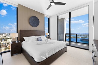 Building Photo - 159 NE 6th St