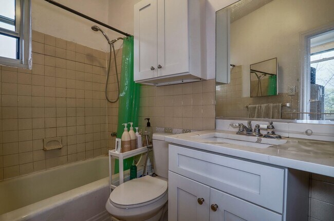 Building Photo - 64 Liberty Pl