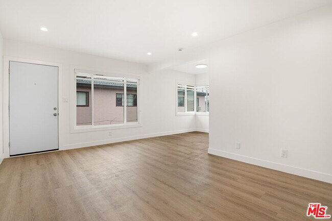 Building Photo - 2908 141st Pl