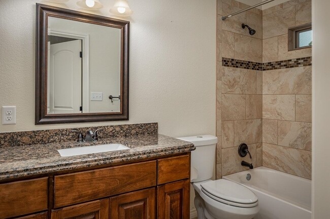 Building Photo - 309 Javier Dr