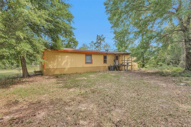 Building Photo - 1001 County Line Rd