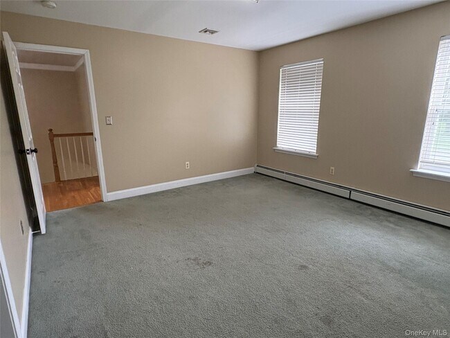 Building Photo - 1253 NY-208